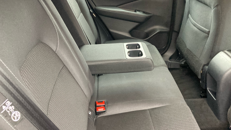 Nissan Qashqai 1.3 DiG-T MH Acenta Premium 5dr Petrol Hatchback